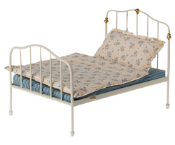 Maileg Bed, Mouse - Off White