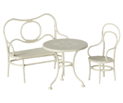 Maileg Cafe Set, Mouse Small - Off White