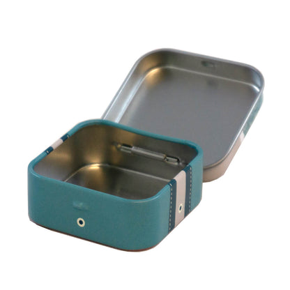 Cockapoo ‘Nothing To See’ Mini Tin